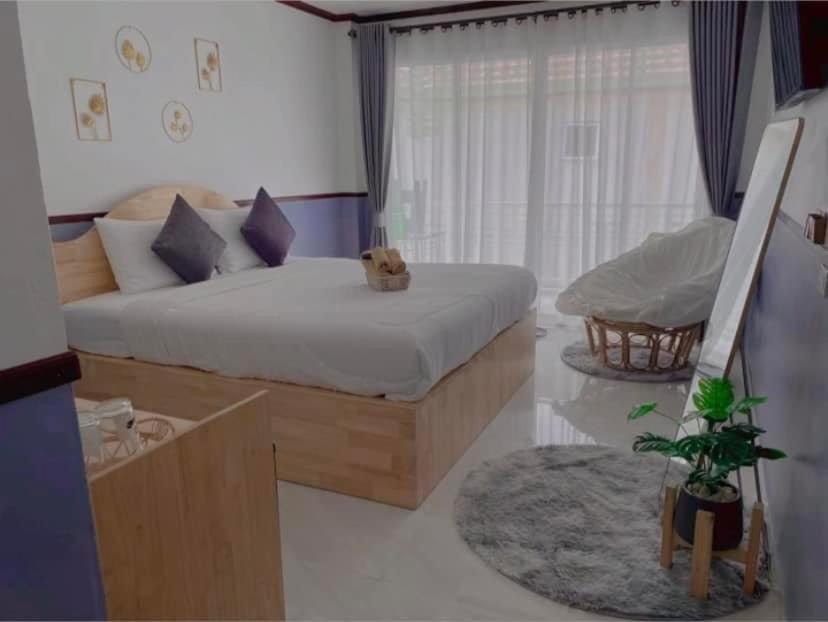 ラン島 Baan Tipsukon Bed & Breakfast エクステリア 写真