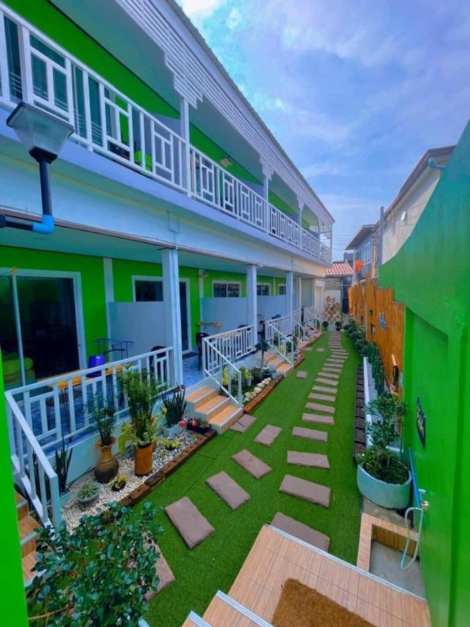 ラン島 Baan Tipsukon Bed & Breakfast エクステリア 写真