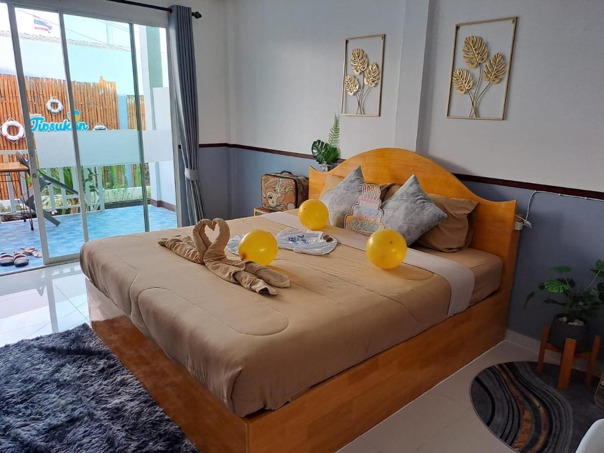 ラン島 Baan Tipsukon Bed & Breakfast エクステリア 写真