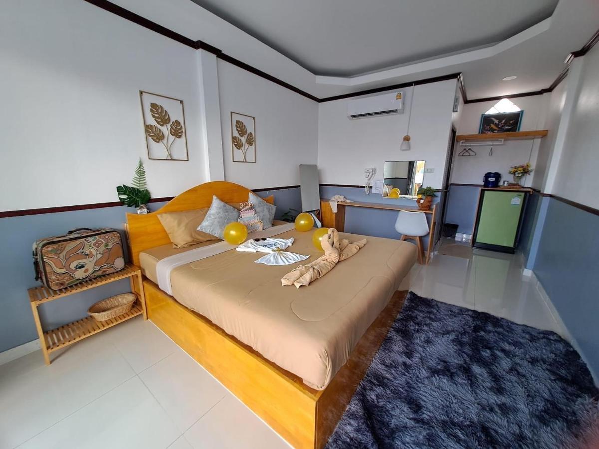 ラン島 Baan Tipsukon Bed & Breakfast エクステリア 写真
